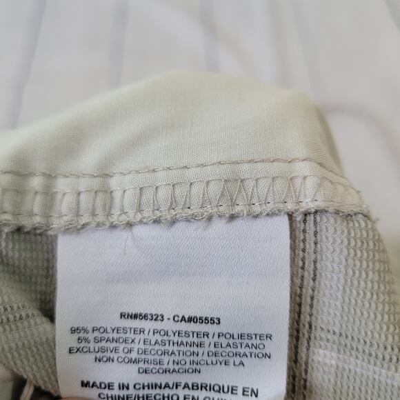 Nike Golf Size L Men's Beige Check Plaid Stretch Lightweight Chino Shorts - Picture 7 of 10